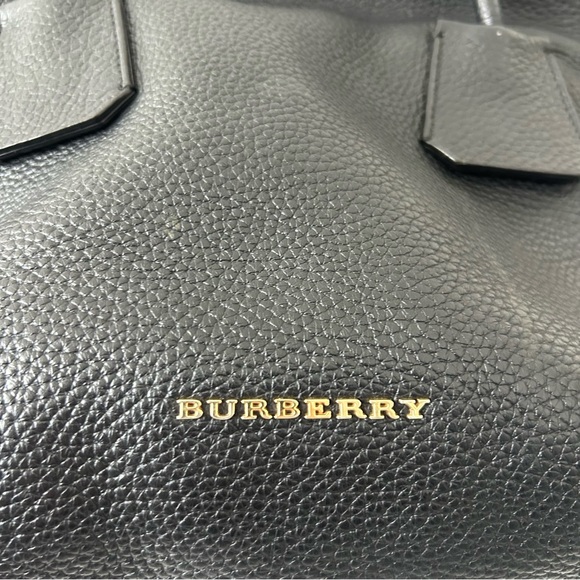 Burberry London Baynard Calfskin Black Pebbled Leather Handbag - Picture 3 of 10